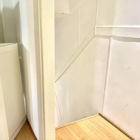 Avenida Liberdade 2 *